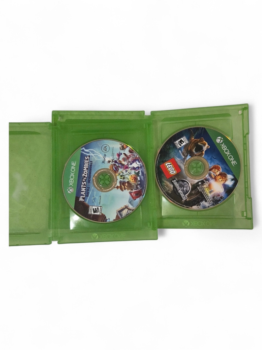 X Box One Game Bundle - Terraria, Lego, Plants vs. Zombies - Picture 4 of 5